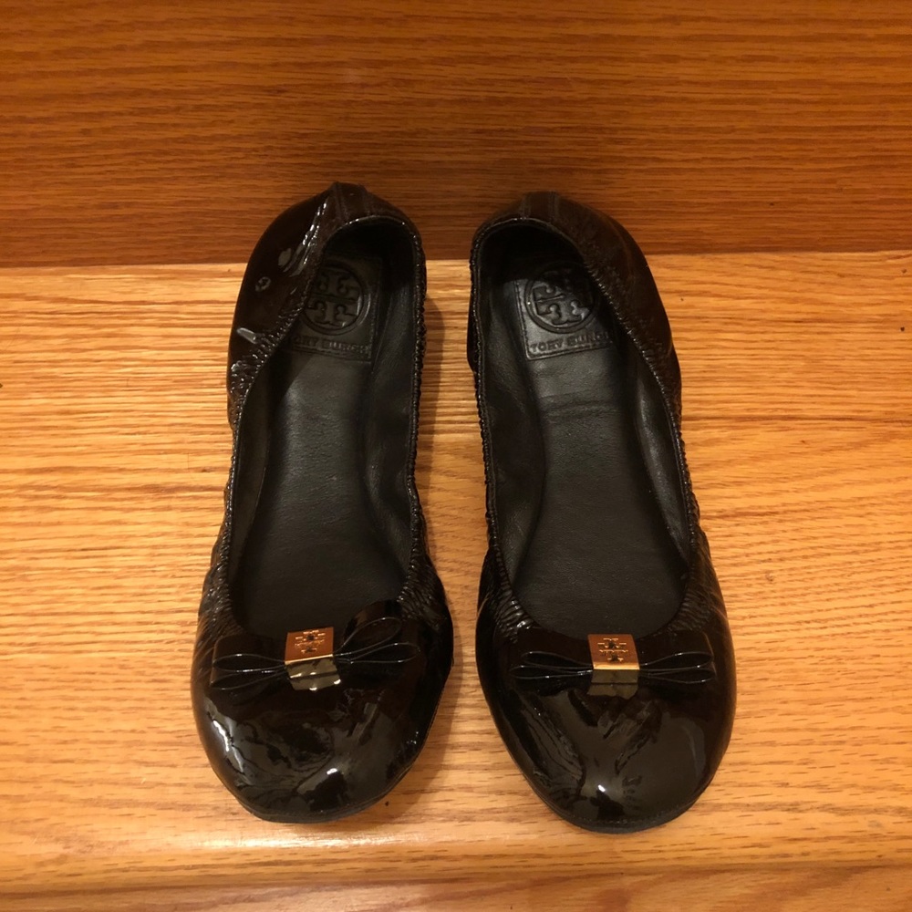 Tory Burch black patent leather flats